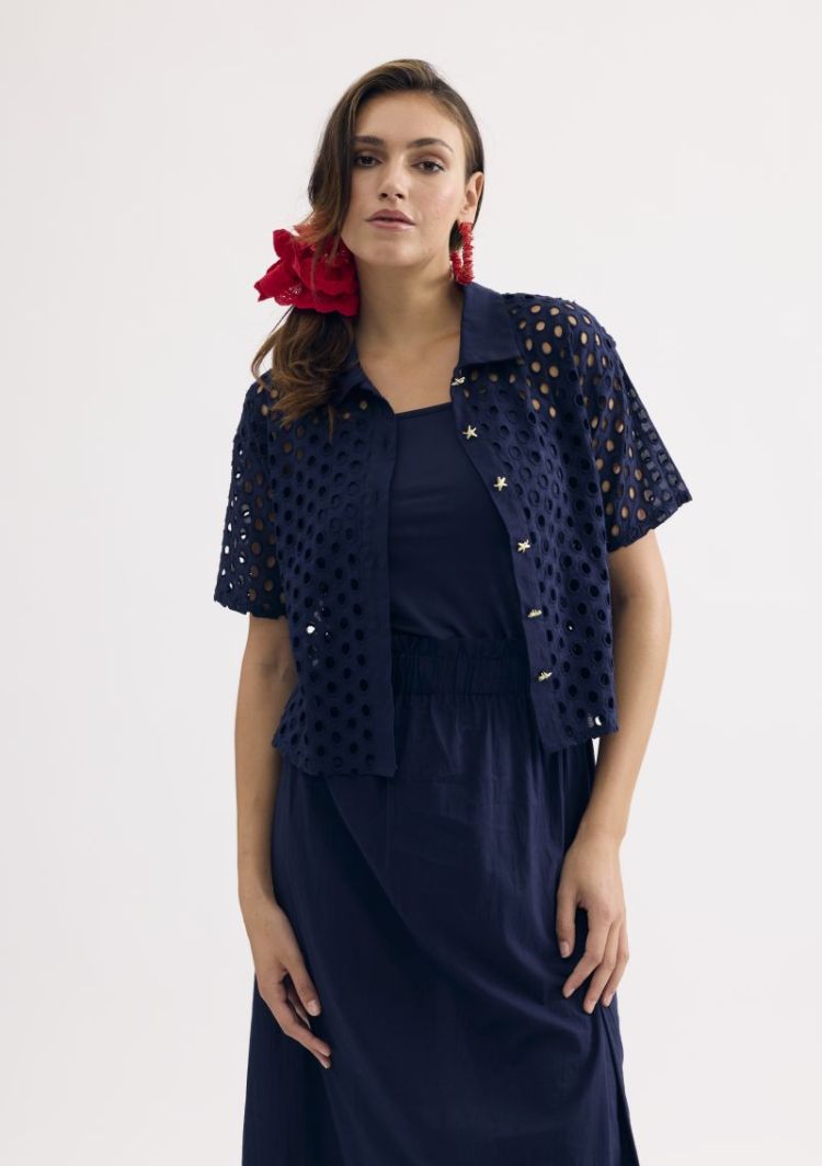  NAVY BLUE
