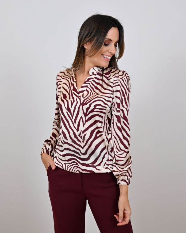 GINA AUBERGINE